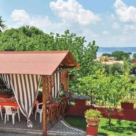 La Cupoletta Casa Vacanze- Magnolia Trevignano Romano Esterno foto